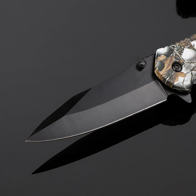camo knife