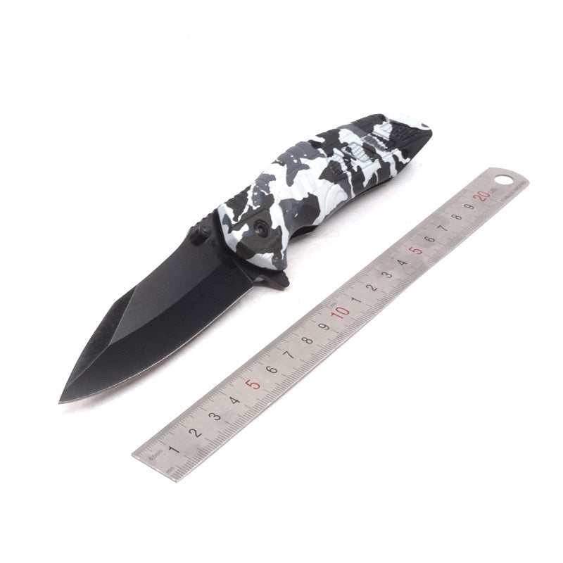 camo knife