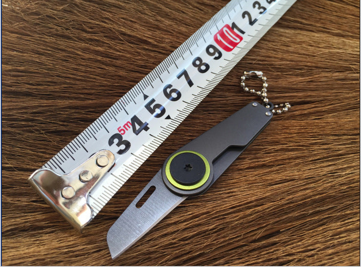 Carry-On Survival knife